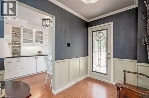 2407 Hemlock Court Burlington ON L7M 1X7