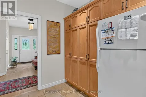 761 Cedarhurst Drive Selwyn ON K9J 0C5