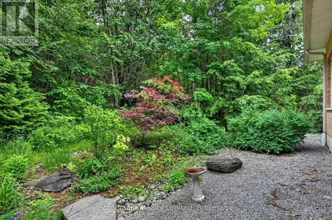 761 Cedarhurst Drive Selwyn ON K9J 0C5