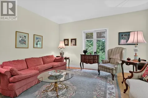 761 Cedarhurst Drive Selwyn ON K9J 0C5