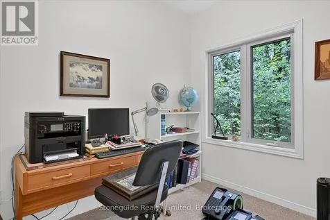 761 Cedarhurst Drive Selwyn ON K9J 0C5