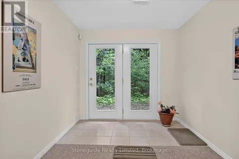 761 Cedarhurst Drive Selwyn ON K9J 0C5
