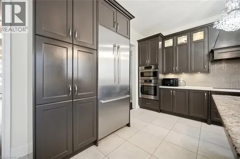 35 Gordon Randle Drive Brampton ON L6P 4G8