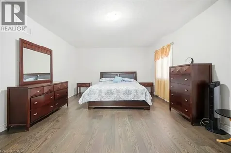 35 Gordon Randle Drive Brampton ON L6P 4G8