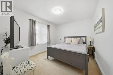 280 East 11th Street Hamilton ON L9A 3T7