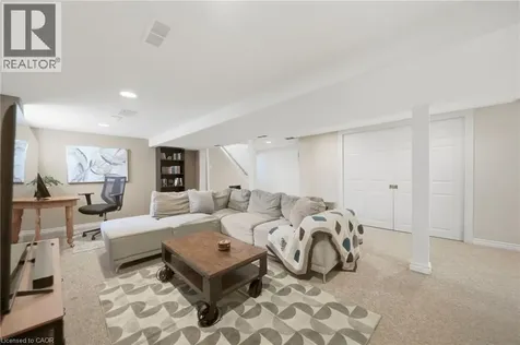 280 East 11th Street Hamilton ON L9A 3T7