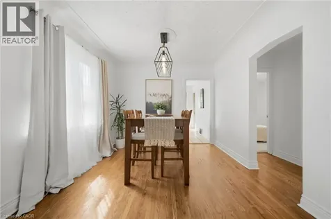 280 East 11th Street Hamilton ON L9A 3T7
