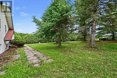 5286 Frank Kenny Road Ottawa ON K0A 3H0