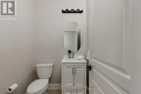 2277 Blue Oak Circle Oakville (wm Westmount) ON L6M 5J4