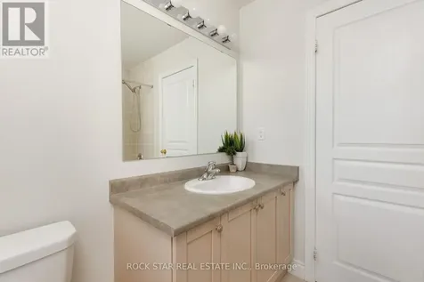 2277 Blue Oak Circle Oakville (wm Westmount) ON L6M 5J4