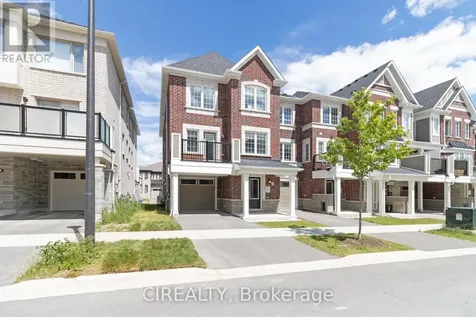 3349 Thunderbird Promenade Pickering ON L1X 0N1