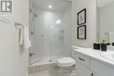 3349 Thunderbird Promenade Pickering ON L1X 0N1