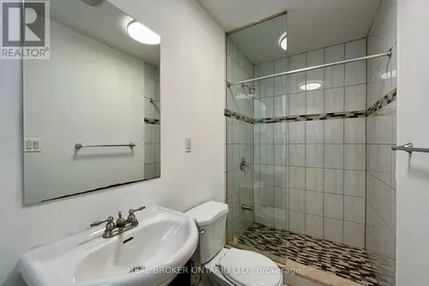 274 Coxwell Avenue Toronto (greenwood-coxwell) ON M4L 3B6