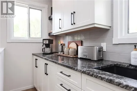 123 Harju Crescent Sudbury ON P3G 1K2
