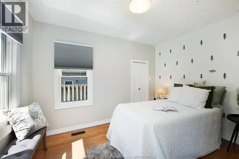 208 Patteson Avenue Chatham ON N7M 1V1