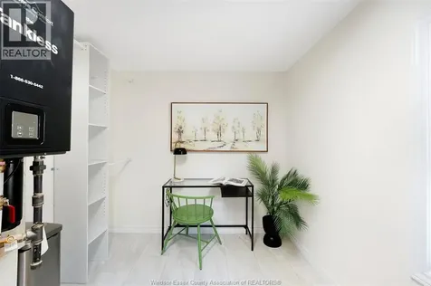 208 Patteson Avenue Chatham ON N7M 1V1