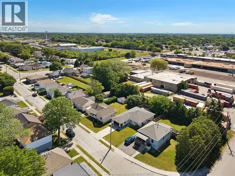 208 Patteson Avenue Chatham ON N7M 1V1