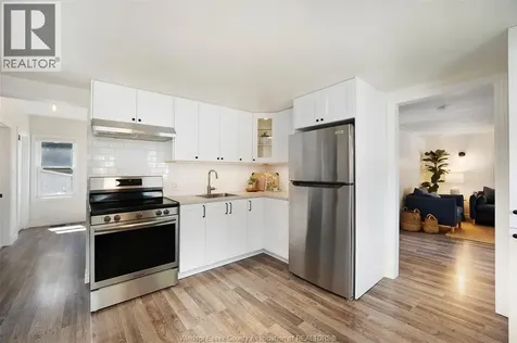 208 Patteson Avenue Chatham ON N7M 1V1