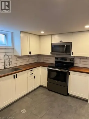 46 Linden Avenue Brantford ON N3S 7E5