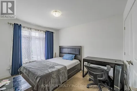 328 Ibanez Walk Ottawa ON K1T 0V8