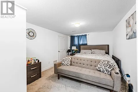 328 Ibanez Walk Ottawa ON K1T 0V8
