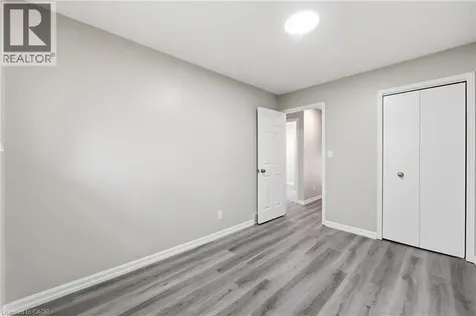42 Terrace Avenue Welland ON L3C 2C4