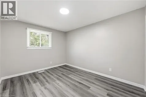 42 Terrace Avenue Welland ON L3C 2C4