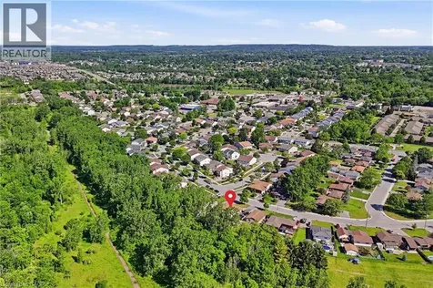 42 Terrace Avenue Welland ON L3C 2C4