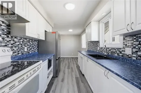 42 Terrace Avenue Welland ON L3C 2C4