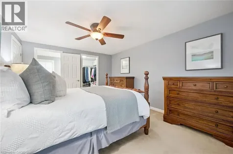 18 Dunnington Court Kitchener ON N2A 3M5