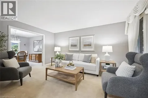 18 Dunnington Court Kitchener ON N2A 3M5