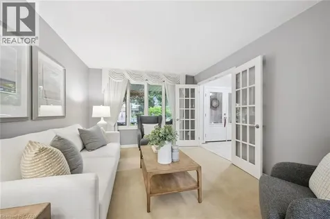 18 Dunnington Court Kitchener ON N2A 3M5