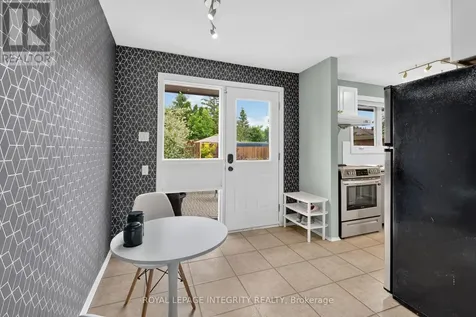 2111 Montreal Road Ottawa ON K1J 8M8