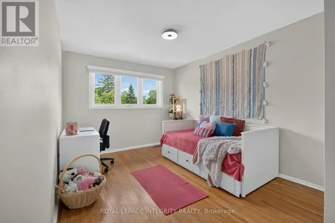 2111 Montreal Road Ottawa ON K1J 8M8