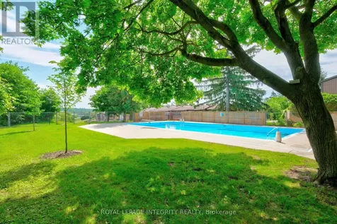 2111 Montreal Road Ottawa ON K1J 8M8