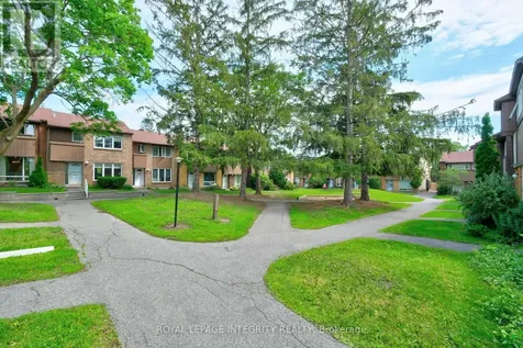 2111 Montreal Road Ottawa ON K1J 8M8