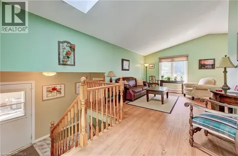 180 Balmoral Drive Brantford ON N3R 7N5