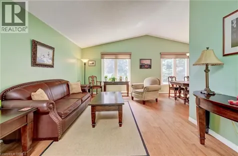 180 Balmoral Drive Brantford ON N3R 7N5