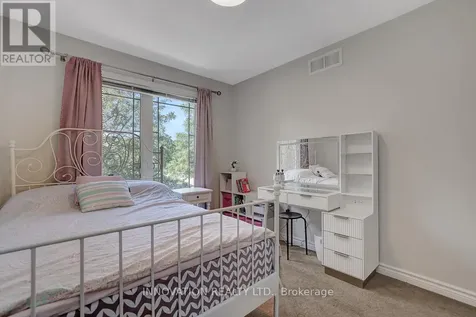 278 Forestbrook Street Ottawa ON K2K 0B5