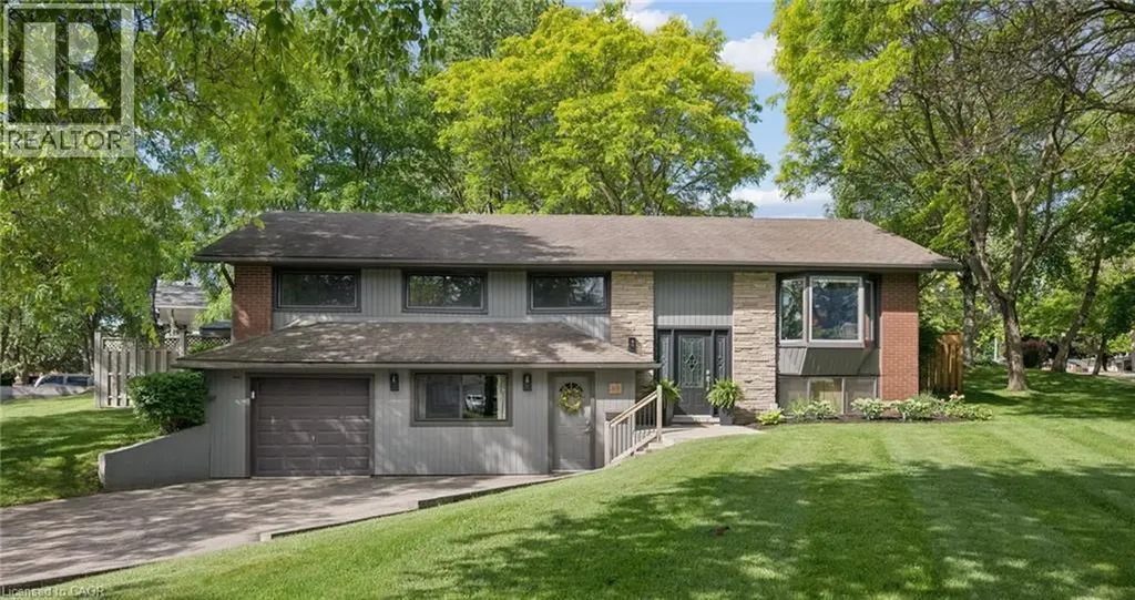 65 Gilmour Crescent Kitchener ON N2M 4N5