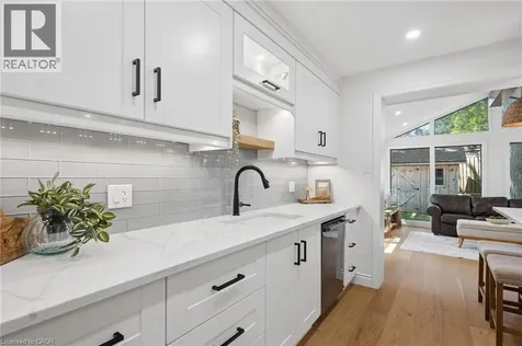 65 Gilmour Crescent Kitchener ON N2M 4N5
