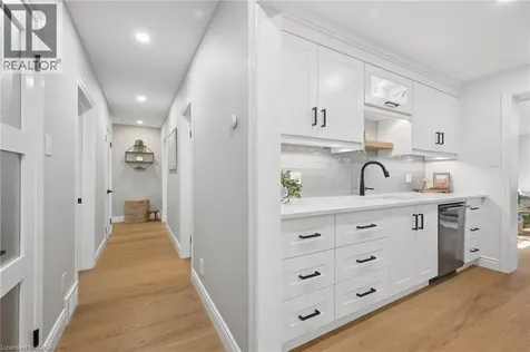 65 Gilmour Crescent Kitchener ON N2M 4N5