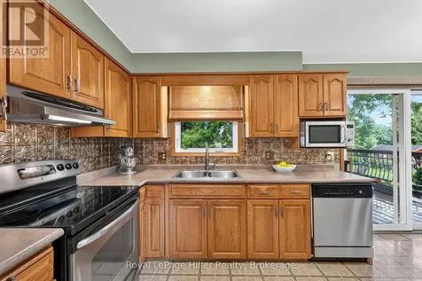 59 Briarhill Drive Stratford ON N5A 6N6