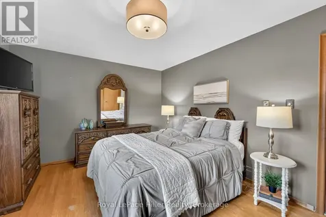 59 Briarhill Drive Stratford ON N5A 6N6