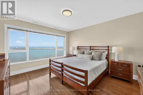 541 Mariners Way Collingwood ON L9Y 5C7