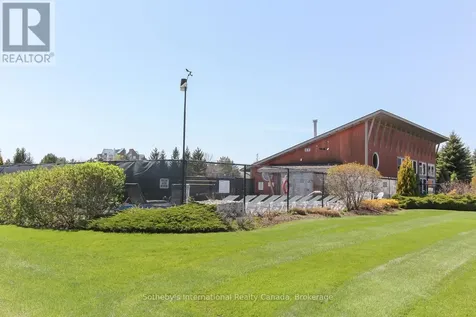 541 Mariners Way Collingwood ON L9Y 5C7