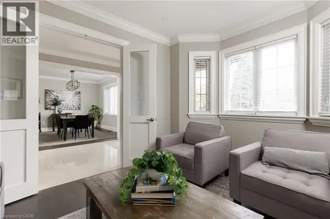540 Weir Avenue Oakville ON L6L 4X4