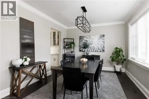 540 Weir Avenue Oakville ON L6L 4X4