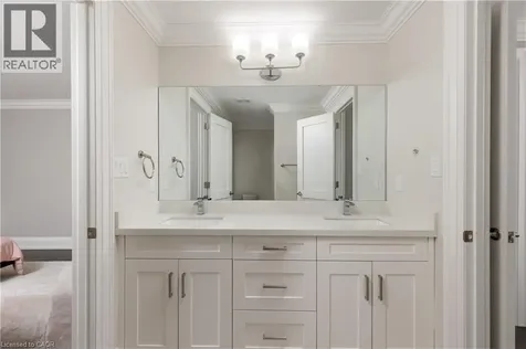 540 Weir Avenue Oakville ON L6L 4X4