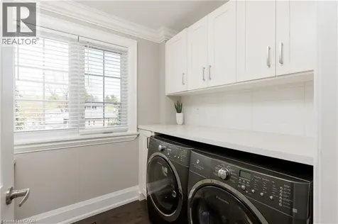 540 Weir Avenue Oakville ON L6L 4X4
